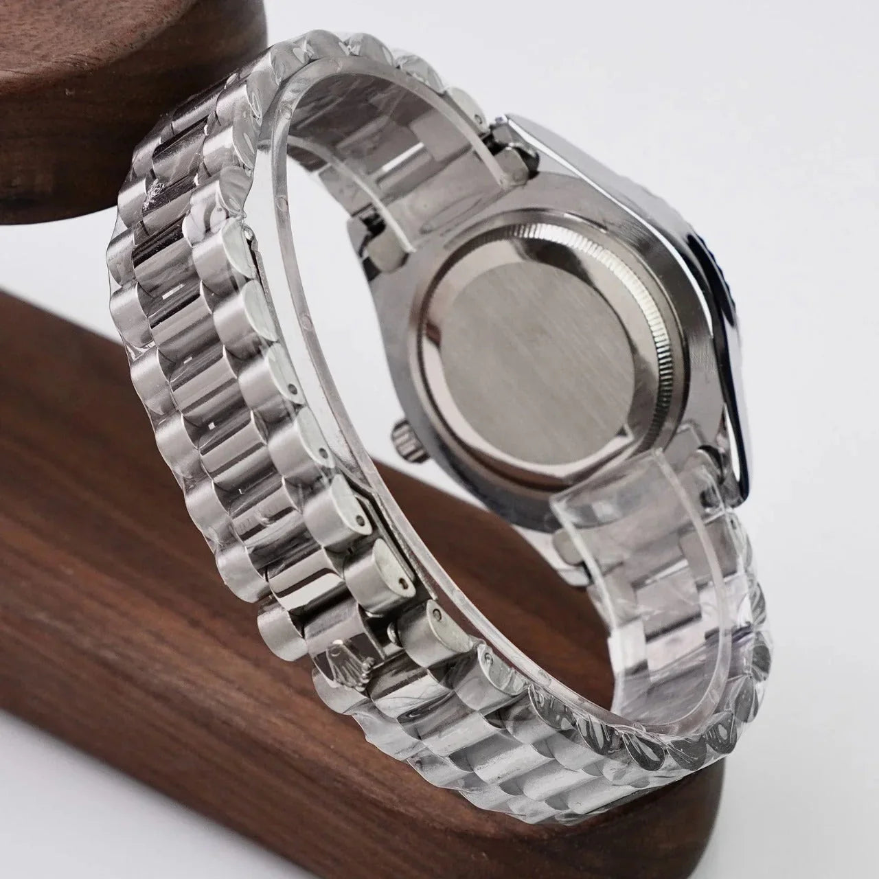 Rolex Oyster Perpetual Silver back side